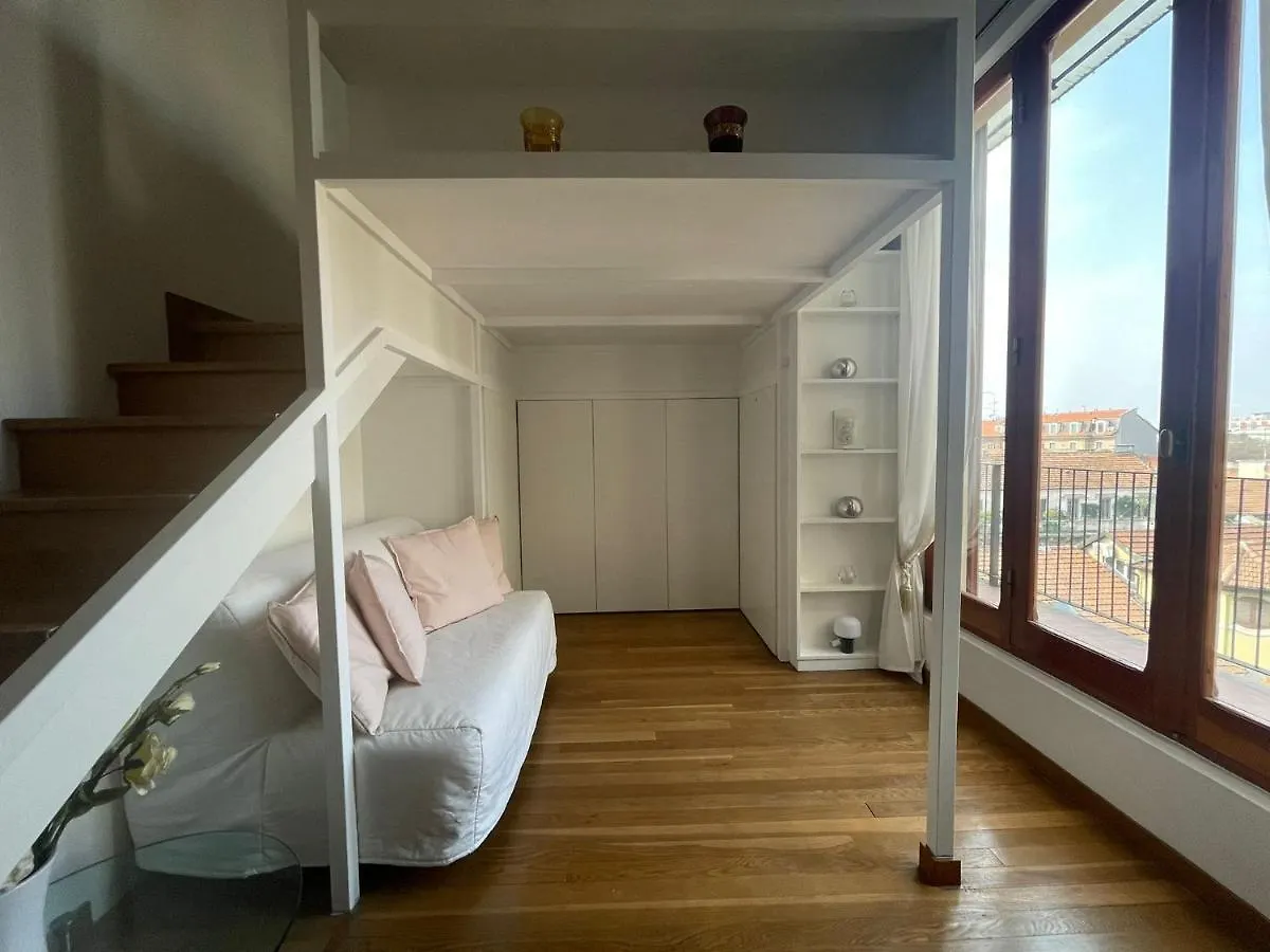 Casa Pagano Un Pezzo Di Cielo Su Milano Apartment 0*, Milan