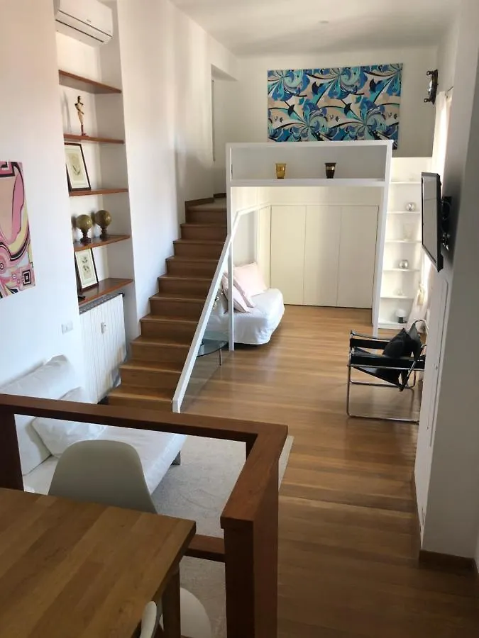 Ferienwohnung Casa Pagano Un Pezzo Di Cielo Su Milano