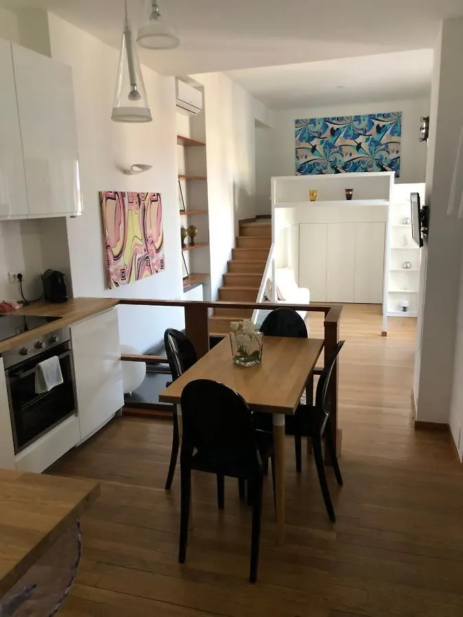 Ferienwohnung Casa Pagano Un Pezzo Di Cielo Su Milano Mailand